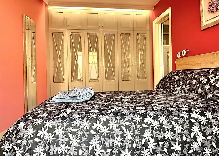 Housingleon- Barrio Humedo
